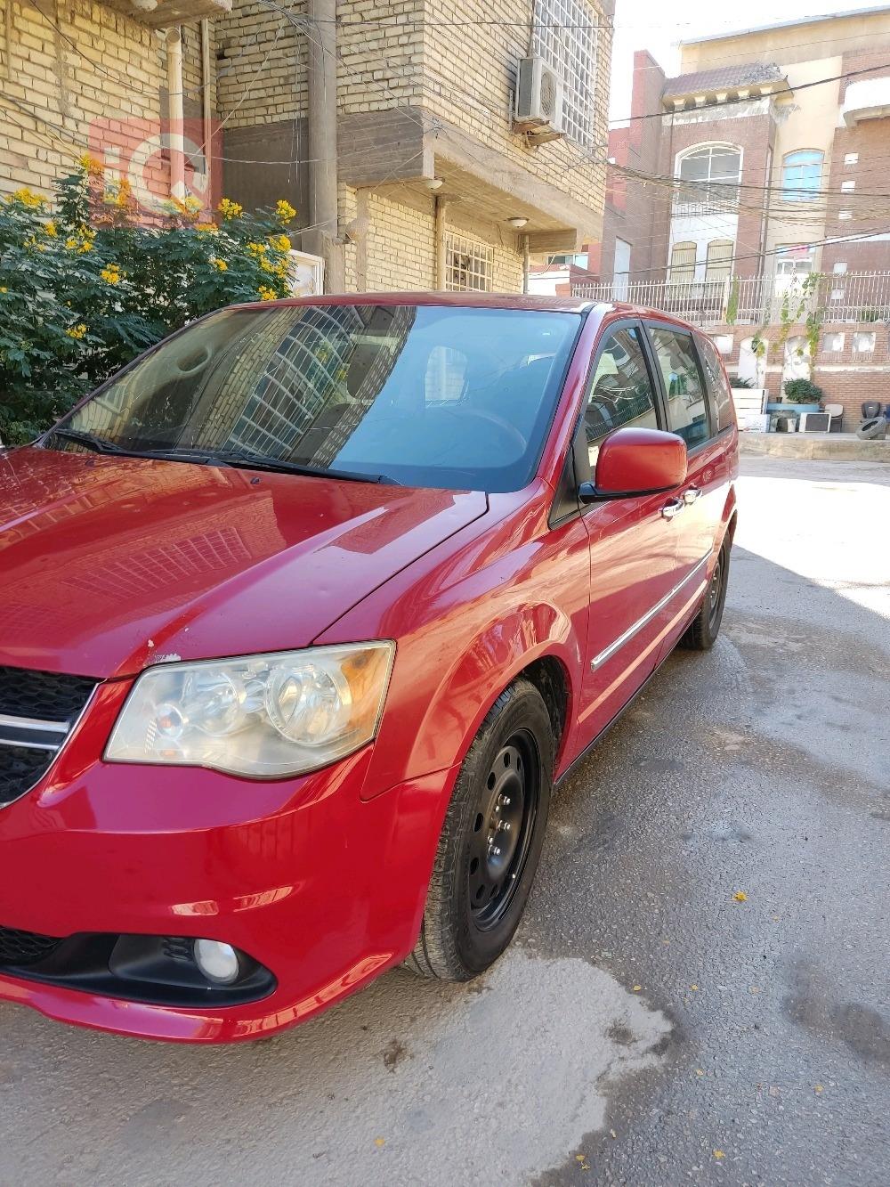 دودج جراند كارافان